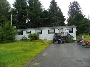 55 Webster St, Winchendon, MA 01475