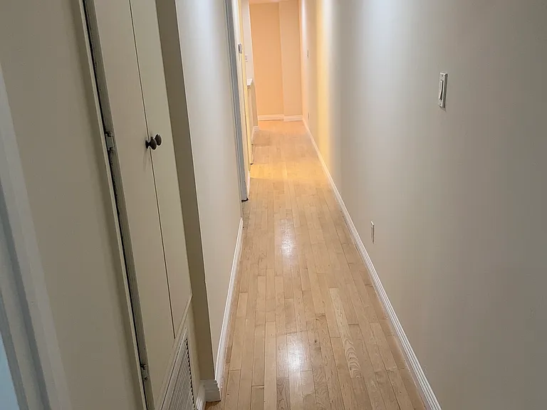 616 N Sycamore Ave #1 — Photo 13