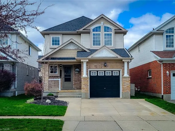 104 Houghton St, Cambridge, ON N3C 4L3