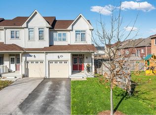 37 Pearcey Cres, Barrie, ON L4N 6R8
