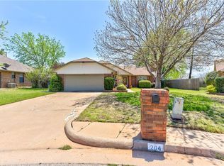204 Taos, Edmond, OK 73013