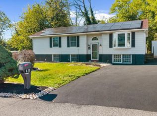 820 Walnut Ave, Bensalem, PA 19020