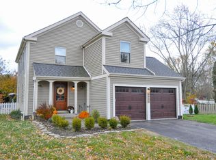 4900 McKenna Ct, Columbus, OH 43221
