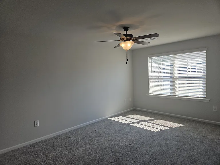 4215 High Glen Dr — Photo 13