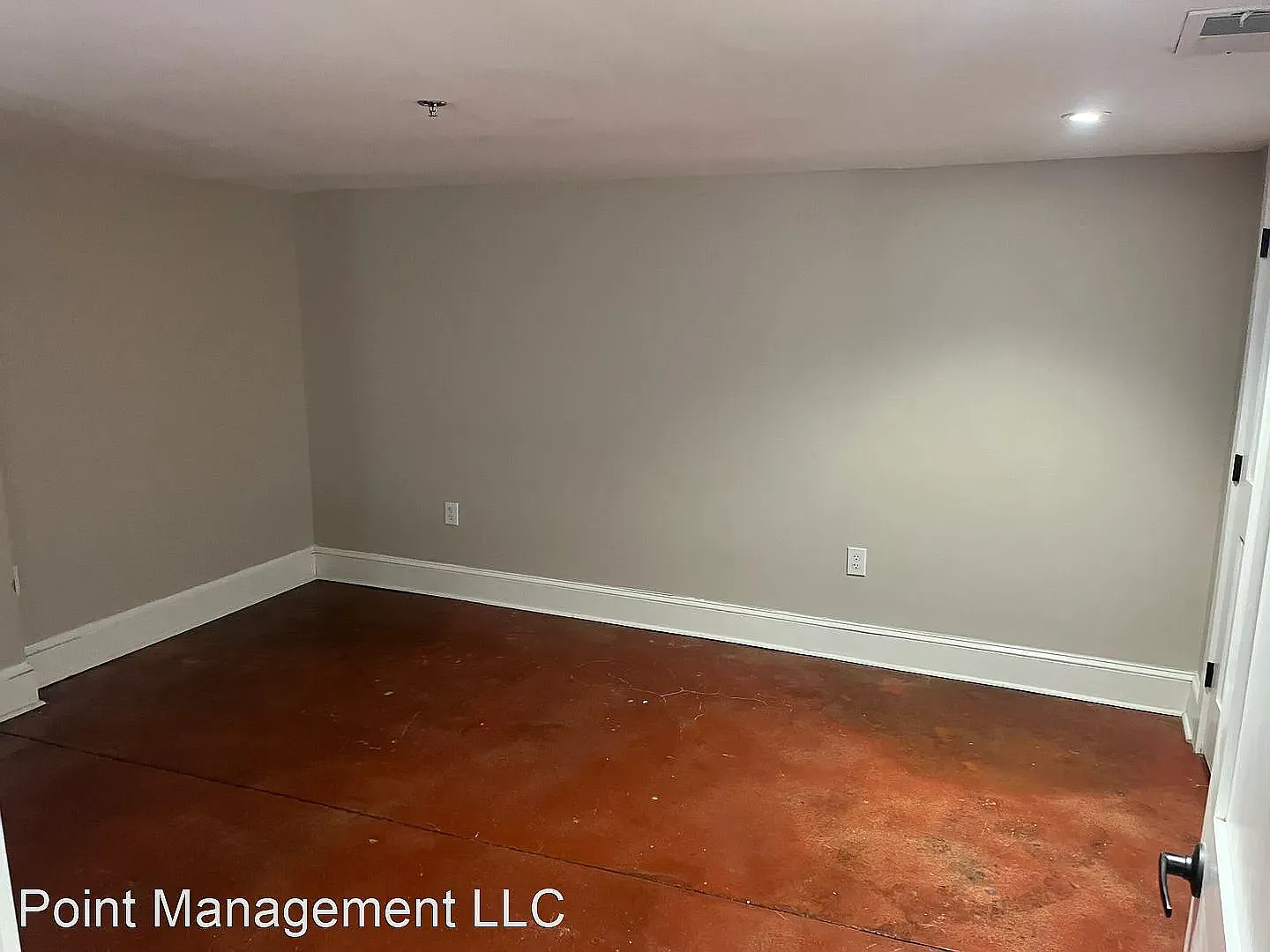 1 bed, 700 sqft, $1,000 — Photo 4