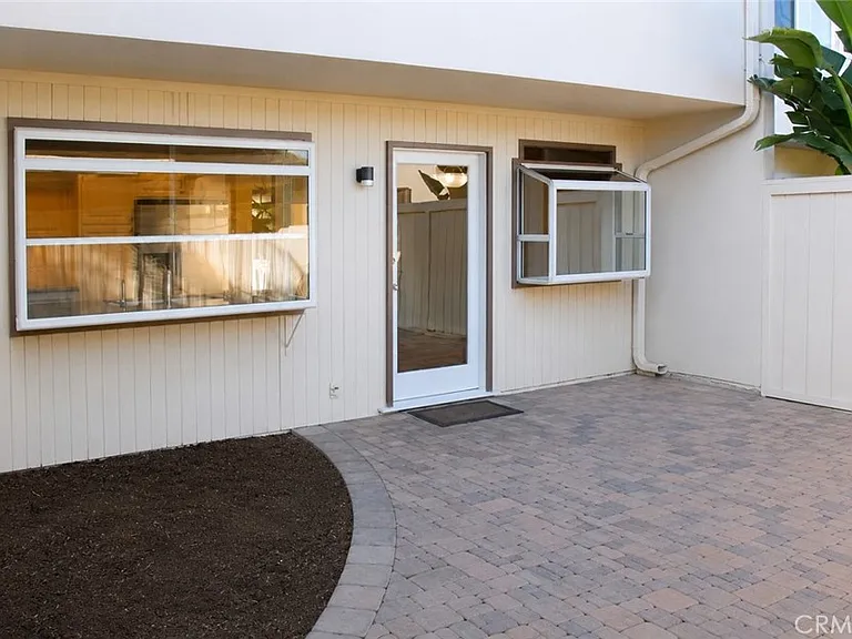 9746 Monte Carlo Cir — Photo 25