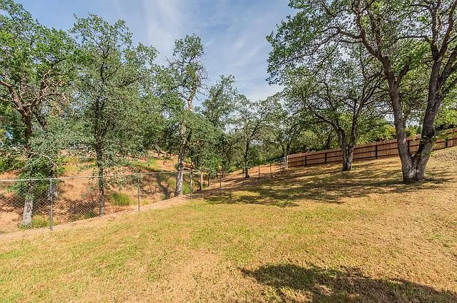 188 Woodcliff Dr — Photo 18