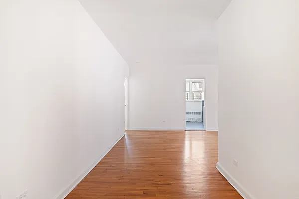 Sold by Douglas Elliman | media 18