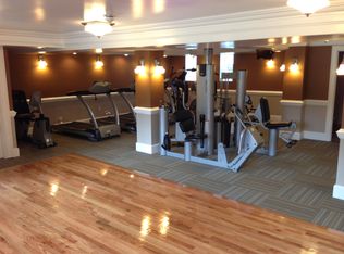 511 W Saint Charles Rd APT B, Elmhurst, IL
