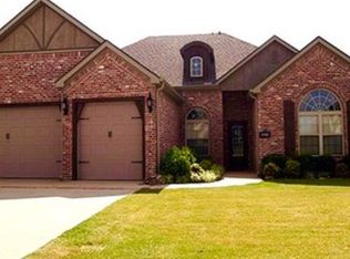 3102 SW Silverbark Rd, Bentonville, AR 72712