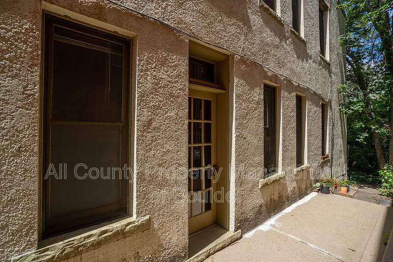 Studio, 1.0 bath, 442 sqft, $1,350 — Photo 3
