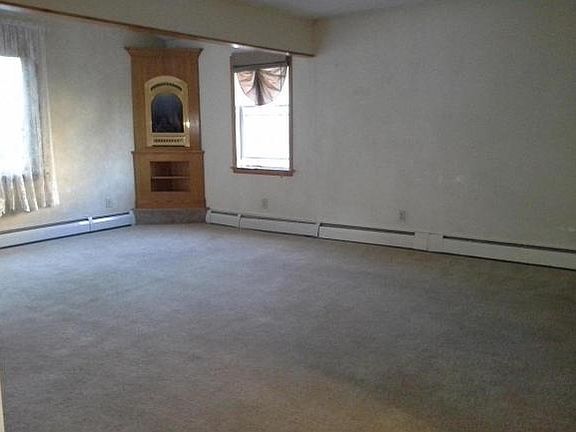 2nd image of 642 Morlando Dr