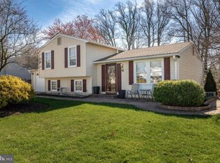 6 Willet Ct, Sicklerville, NJ 08081