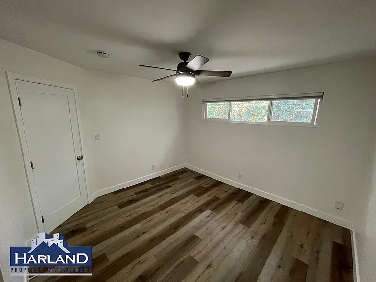 2250-2254 Garnet Ave #2252 — Photo 6