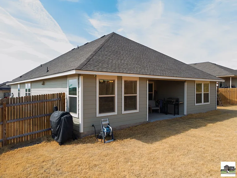 110 Ayla Marie Dr — Photo 29