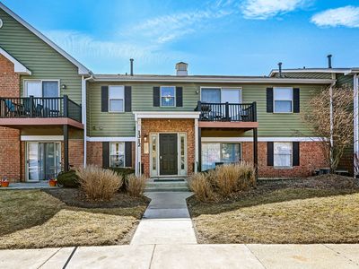 1312 McDowell Rd APT 102, Naperville, IL, 60563