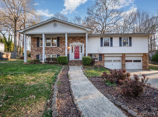 109 Churchill Rd, Dallas, NC 28034