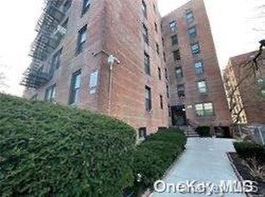 1141 Mc Bride Street #4B, Far Rockaway, NY, 11691