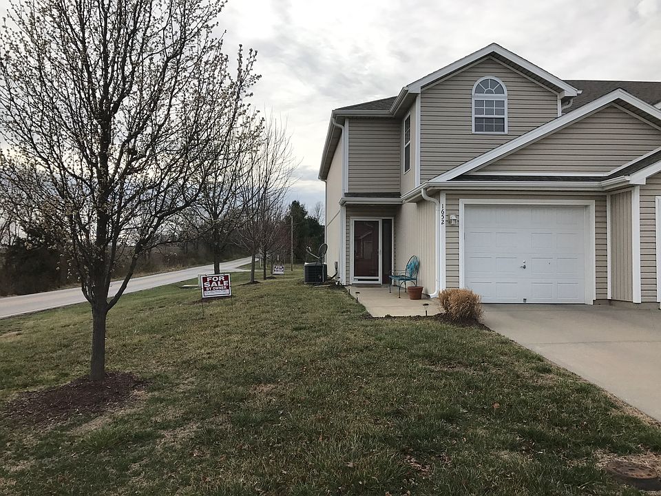 1st image of 1652 SW Highland Dr #11A