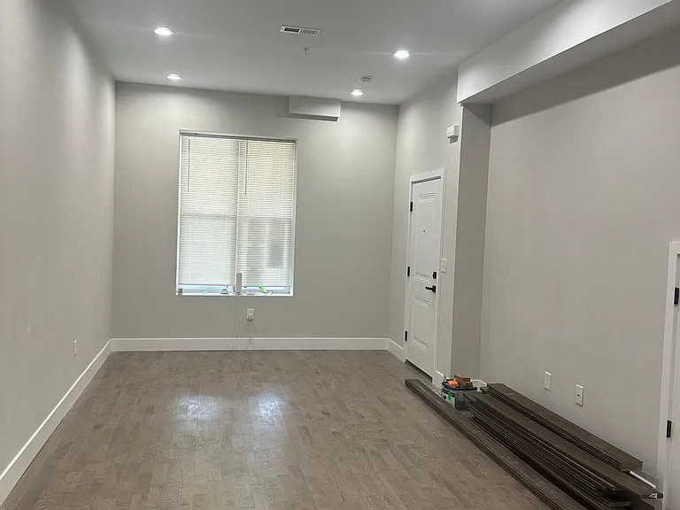 4110 W Girard Ave #1 — Photo 2