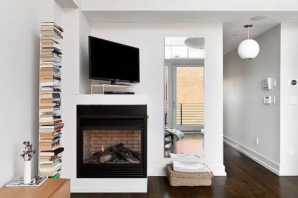 Sold by Corcoran | media 14