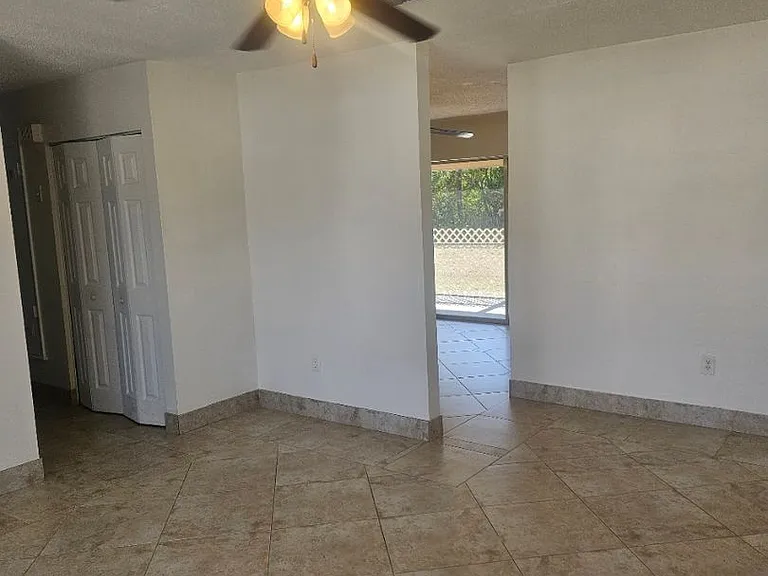 1225 Armsdale Ave — Photo 20