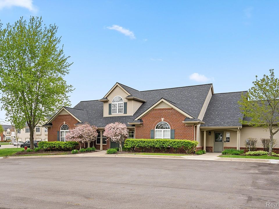 1st image of 4130 S Hampton Ridge Blvd #63