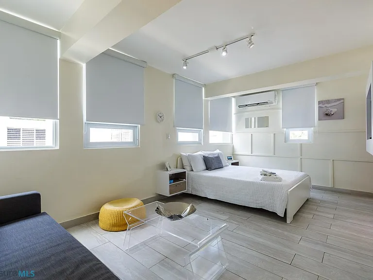 1408 Calle Aldea #2A — Photo 4