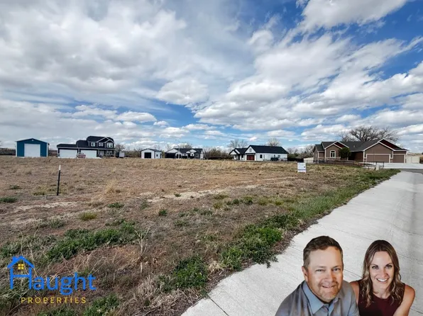 1220 Big Horn Dr, Douglas, WY 82633