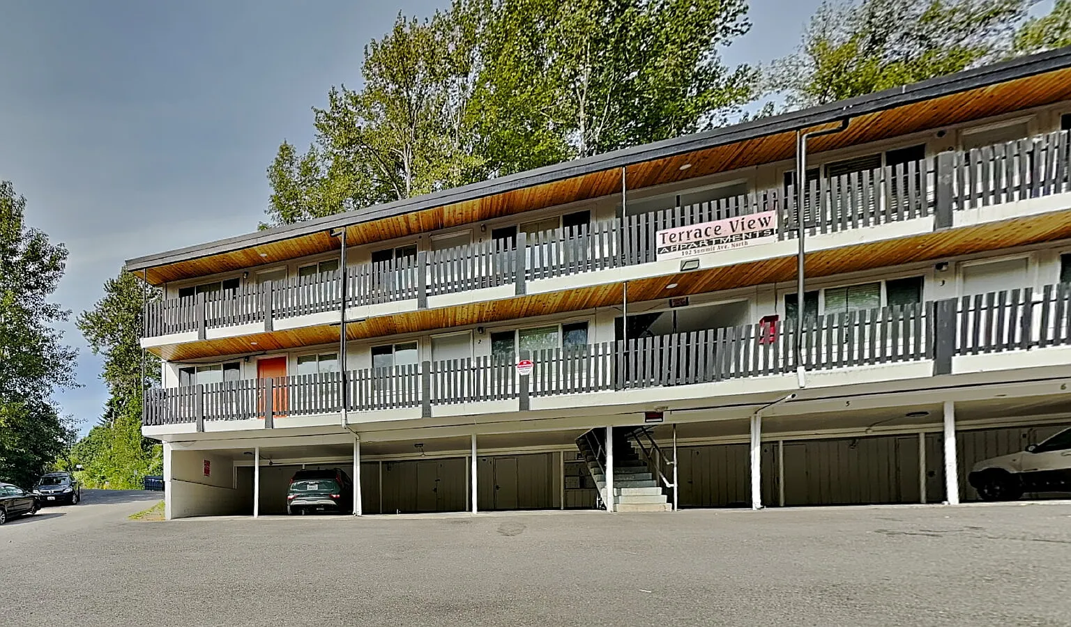 1 bed, 1.0 bath, 500 sqft, $1,225 — Photo 2
