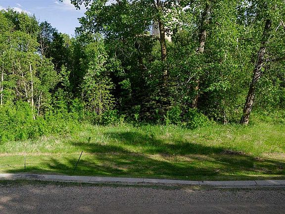 4th image of 44 Avenue Close Lot 5