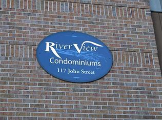 117 John St APT 48, Lincoln, RI 02865