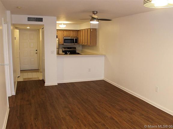 2nd image of 1280 S Alhambra Cir APT 1203