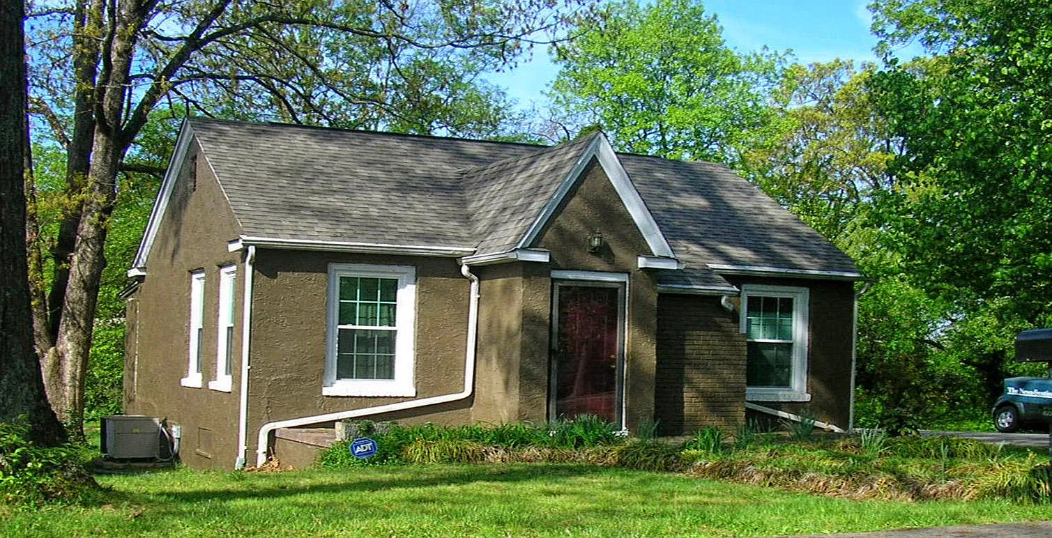 1 bed, 720 sqft, $1,300 — Photo 1