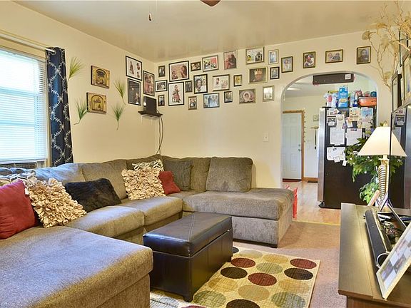 5th image of 1397 Francis Ave SE
