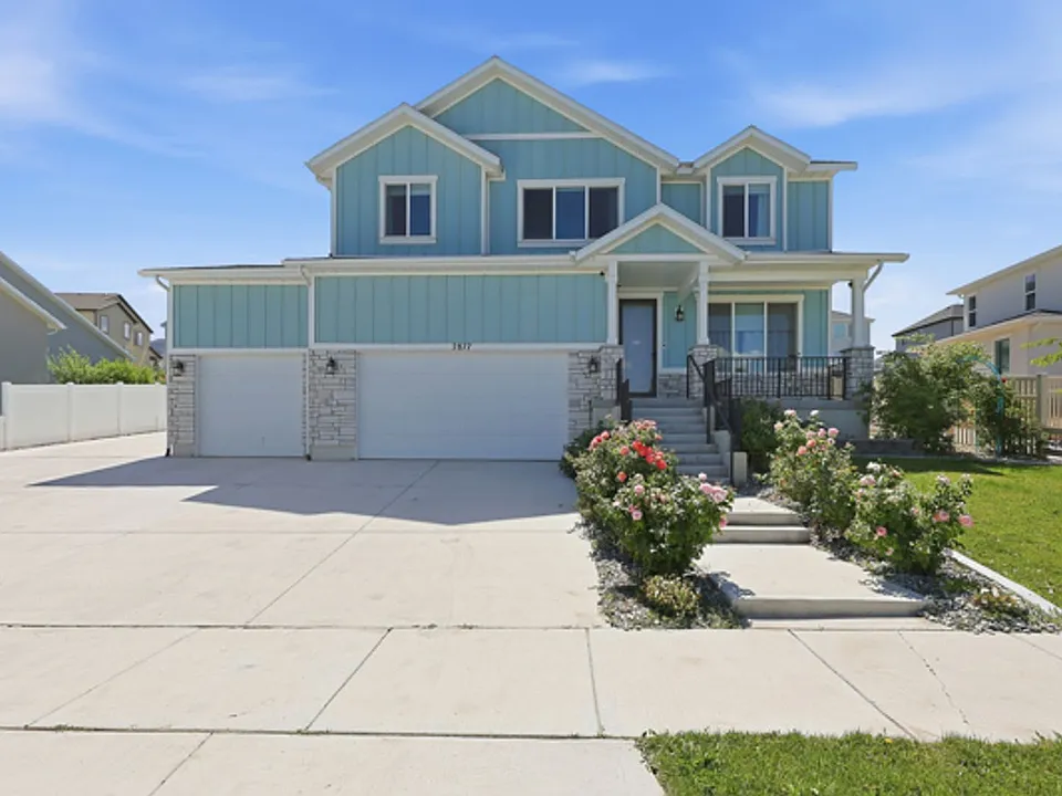2877 S Greenhead Dr