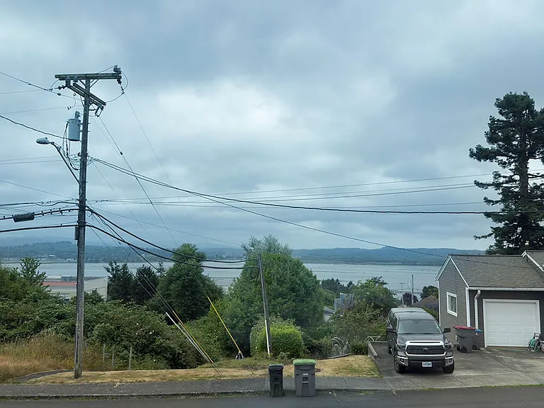 322 Pleasant Ave — Photo 26