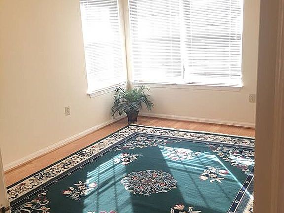 5th image of 8611B Beekman Pl