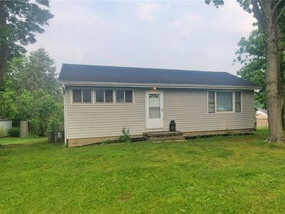1932 Sequoia St, Cuyahoga Falls, OH, 44221