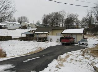 607 Hickory St, Washington, MO 63090