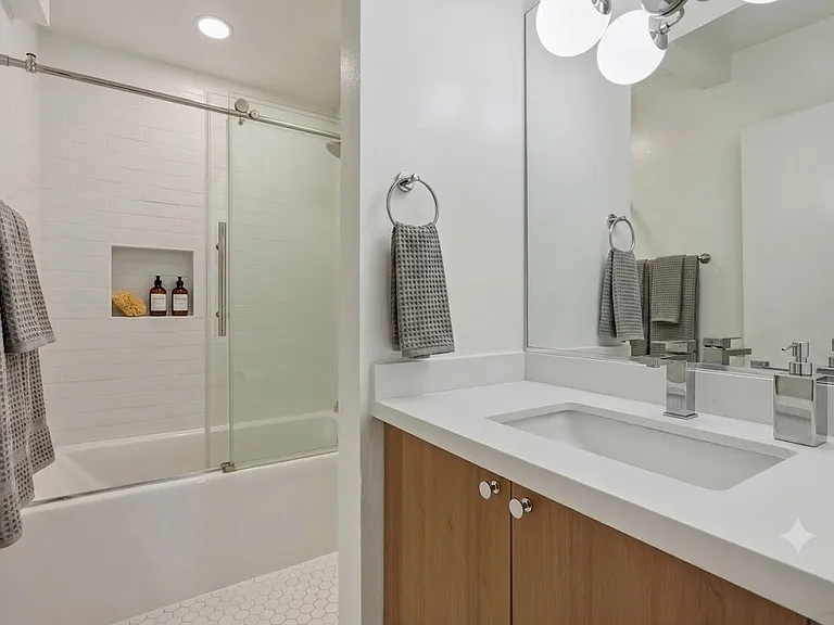 1441 S Bedford St #103 — Photo 1