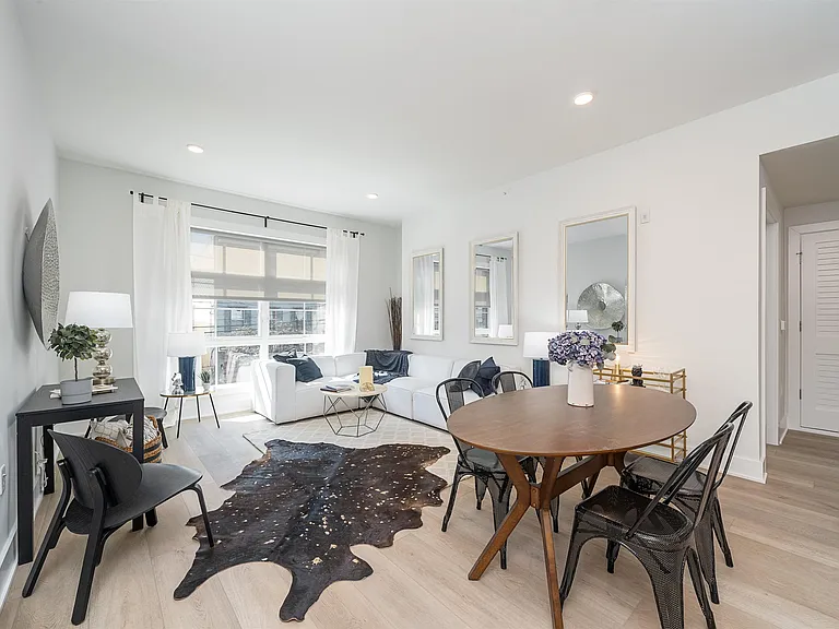 418 Palisade Ave #504 — Photo 15