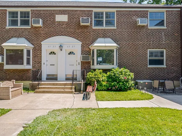 61-25 255th St #980, Little Neck, NY 11362