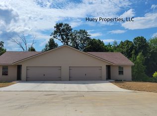 655 Jamestown Dr, Fulton, MO 65251