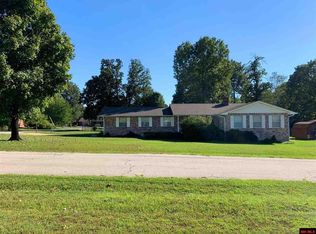 700 Fulton St, Mountain Home, AR 72653