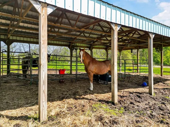 34701 E 235th St, Pleasant Hill, MO 64080