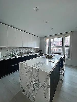 3rd image of 170 W 74th St APT 1109