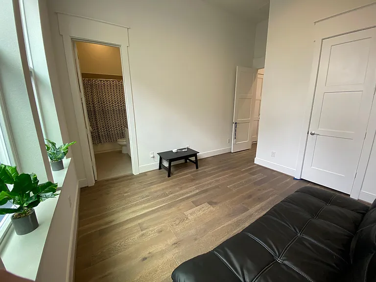 1st floor bedroom with closet and ensuite