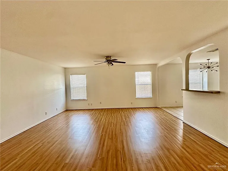 3304 San Fabian St — Photo 5
