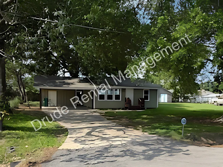 30121 Julia St — Photo 27